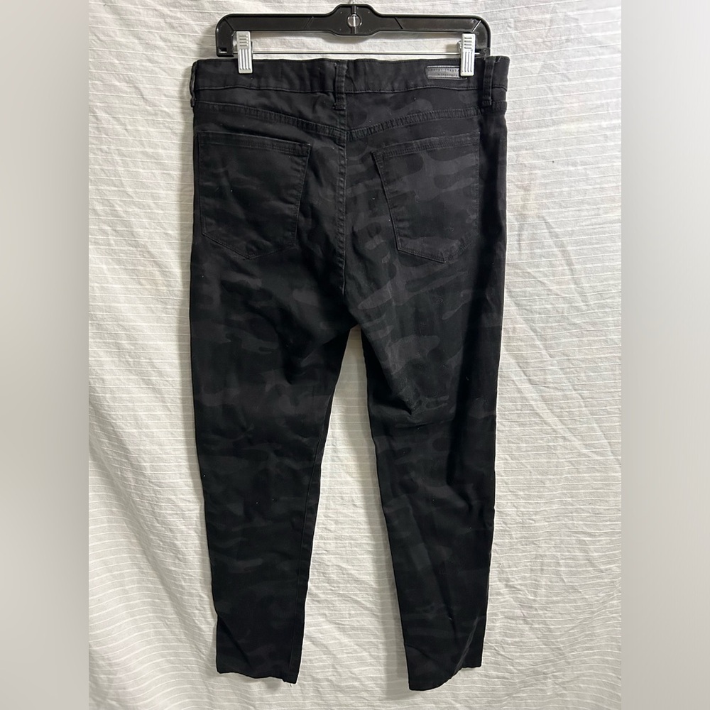 Social Standard Jeans Black Gray Camo Camouflage Ankle Skinny Pants Size 12 - Picture 9 of 9